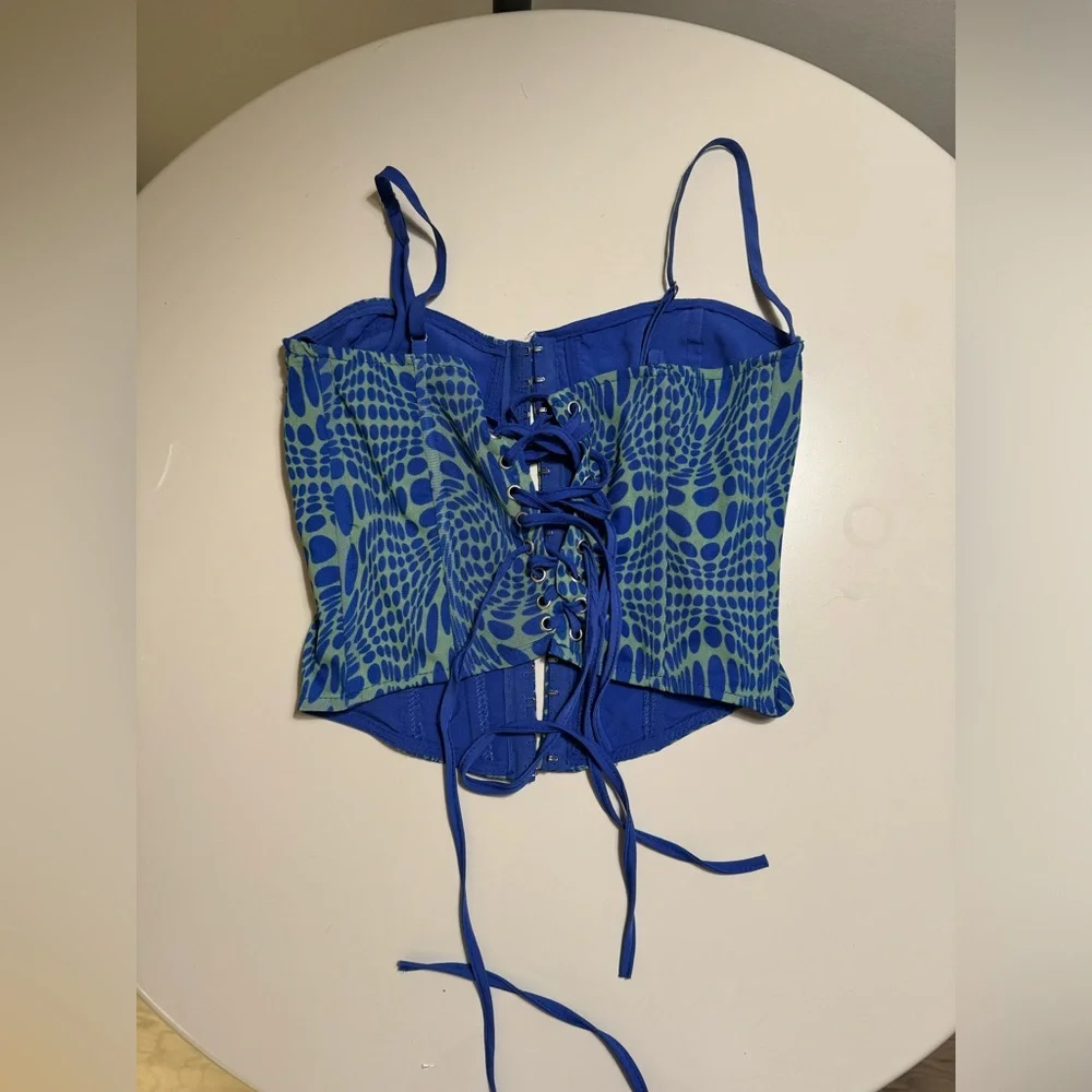 Blue top - Picture 7 of 7